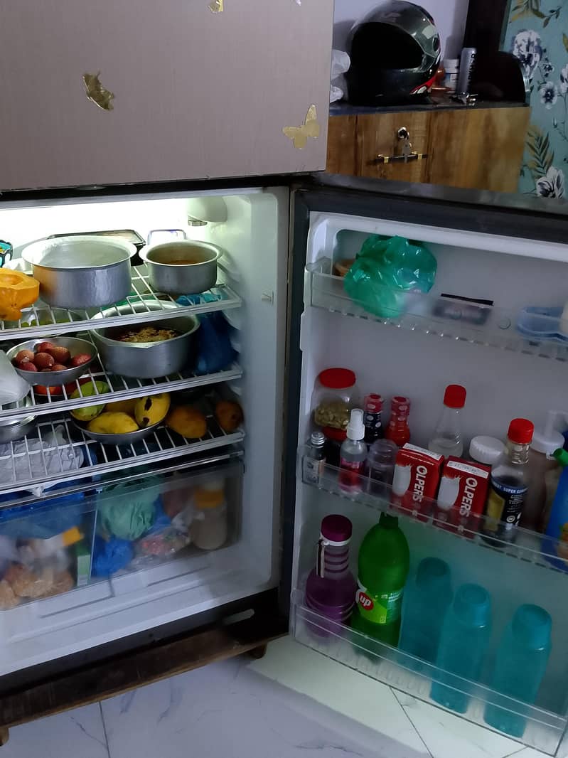 Refrigerator 1