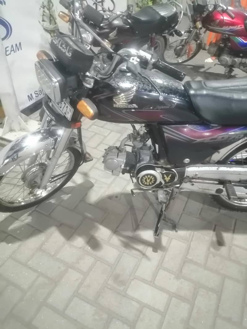 03056528131 6