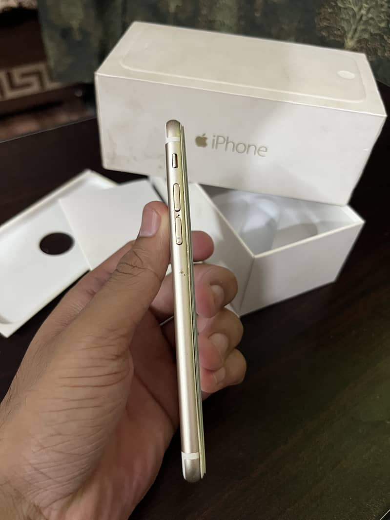 Apple iPhone 6 3