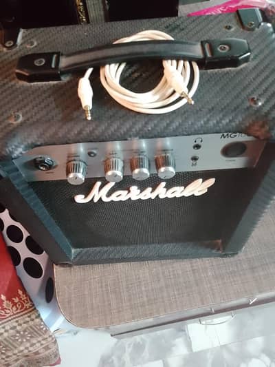 Marshall MG10CF MG Series