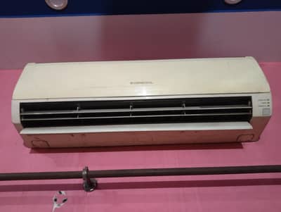 General 1.5 ton split AC for sale (running condition)