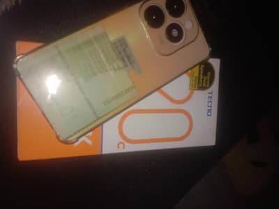 Tecno Spark 20C with box