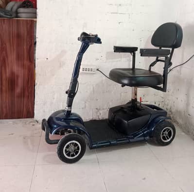 Electric Scooter/Mobility Scooter/Wheelchair/Electric Wheelchair