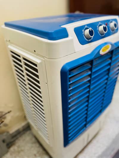 water air coler like brand new few days use 03080940722