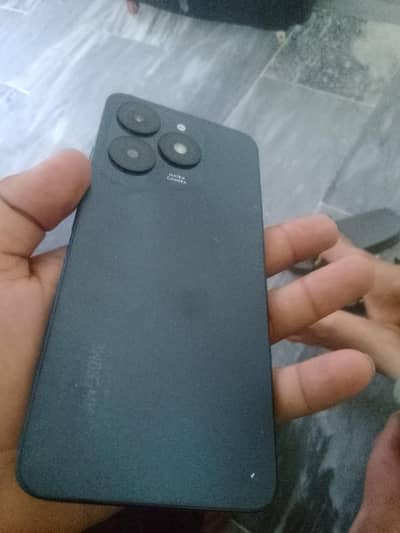 Itel A17 10by 8