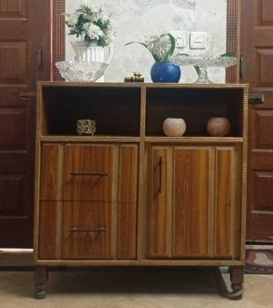 Book Shelve and Table