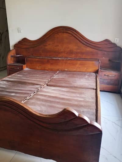 pure wodden  bed for sale