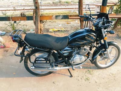 Suzuki GS 150 2021