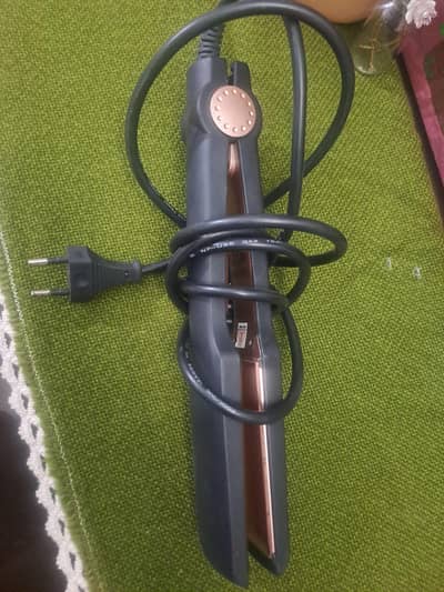 Kemei Hair Straightener