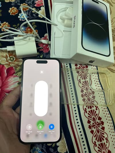 Iphone 14pro factory unlocked 128 condition 10by9 battery health 93