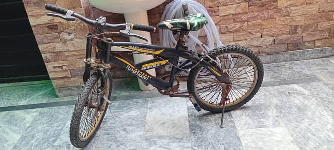 Super Shaino Cycle – Stylish Multi-Spoke Rims, Ready to Ride