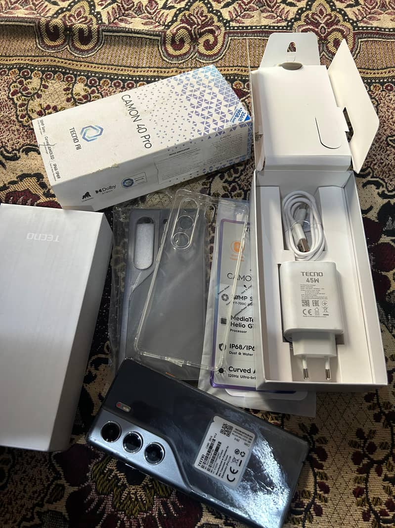 camon 40 pro 1
