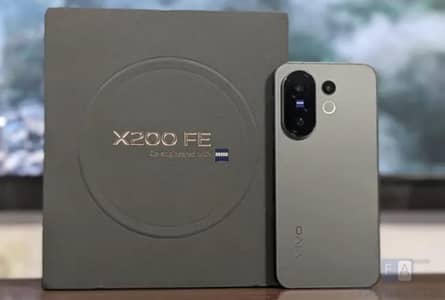 Vivo X200FE 12GB 512GB 10/10 condition