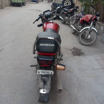 Honda CD 70 Bike