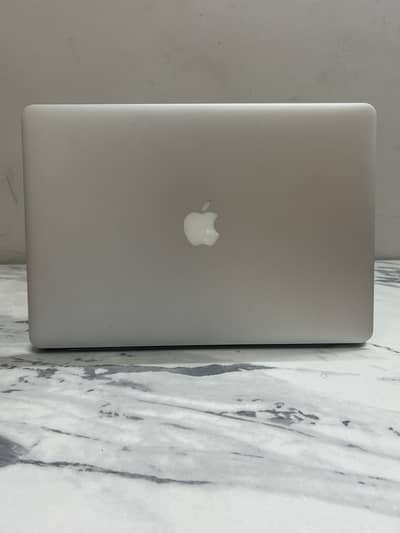 [BIGGEST SALE] Macbook Pro Mid 2015 (Mint Condition)