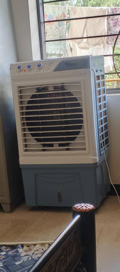 only urgent sale one month use