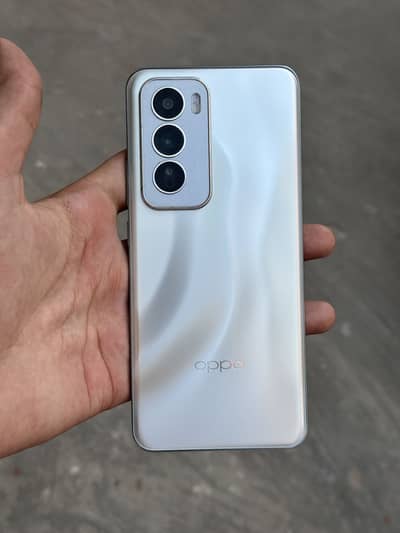 OPPO Reno 12 5g