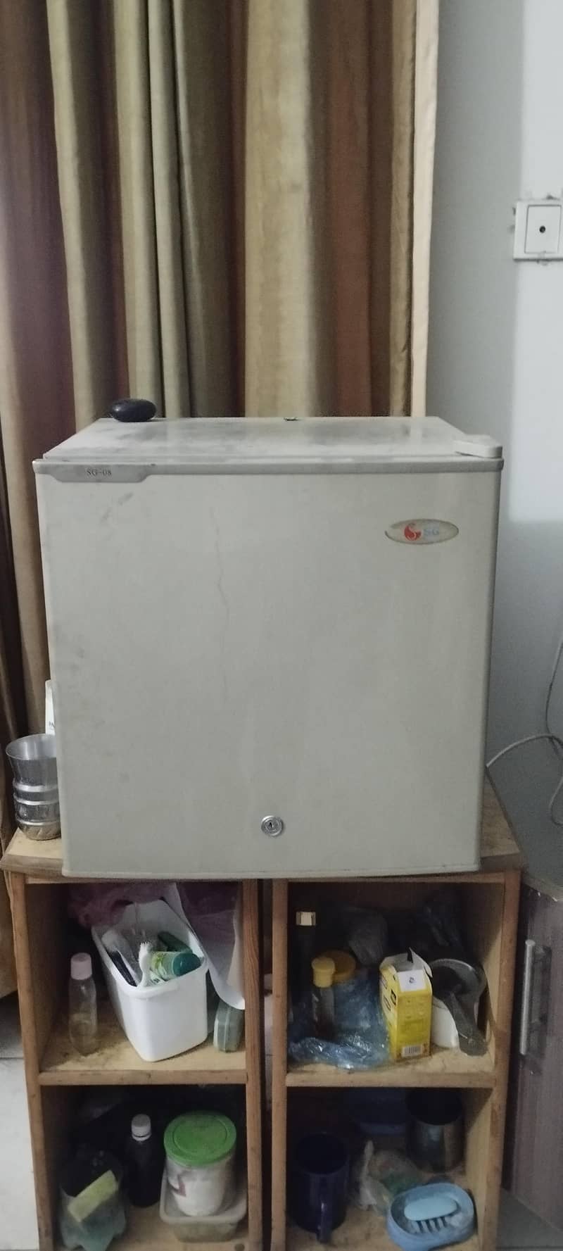 SG Mini Fridge 2