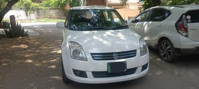 Suzuki Swift DLX 2018 , Lahore Registered