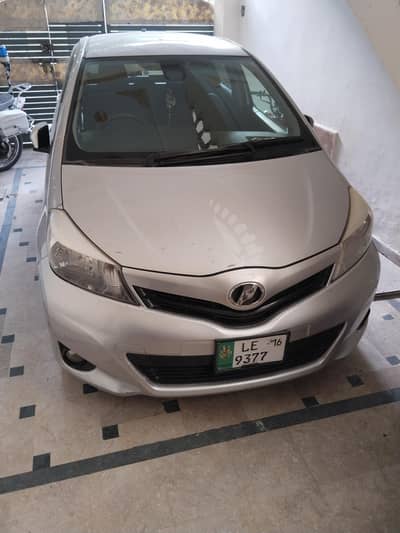 Toyota Vitz 2016