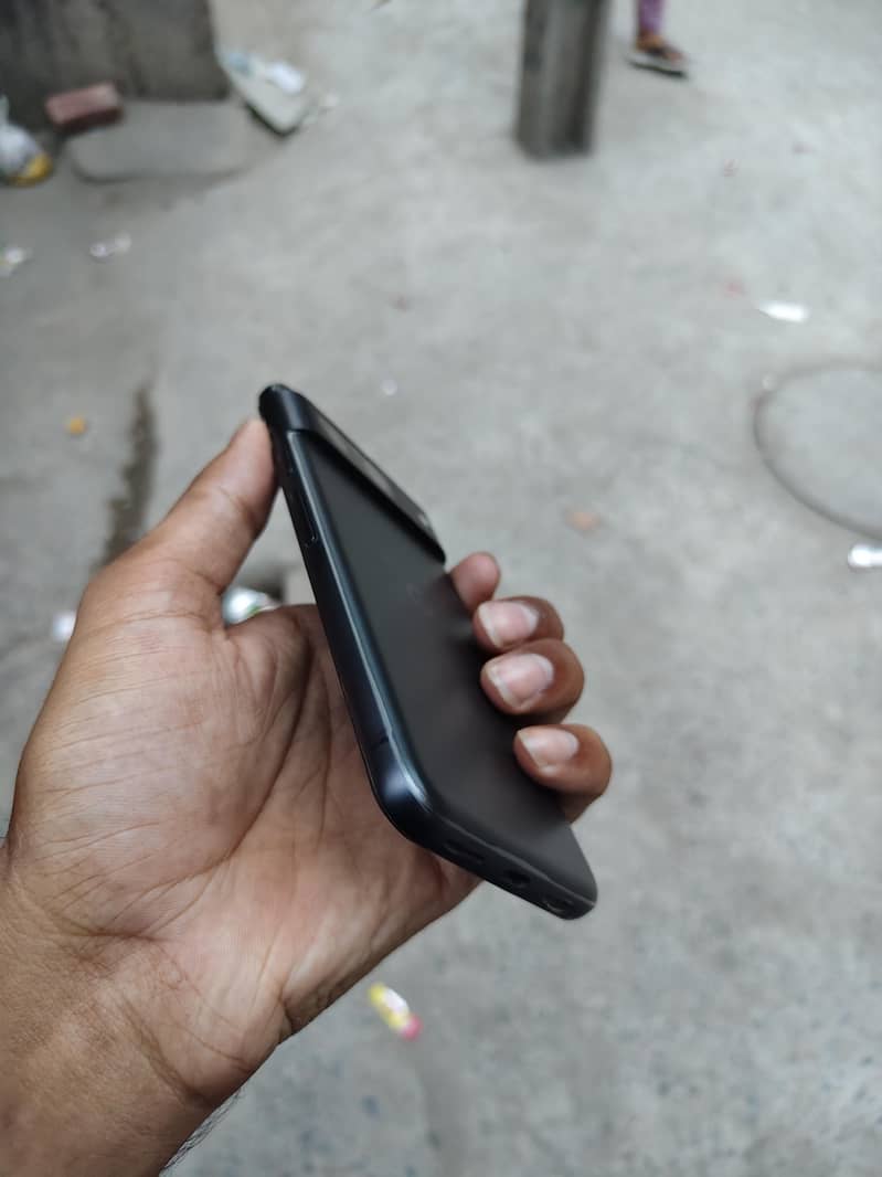 Google Pixel 8 9