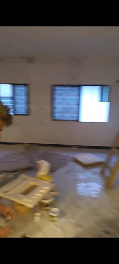 3rd floor flat of 2DD avaiable for rent in ideal location of DHA