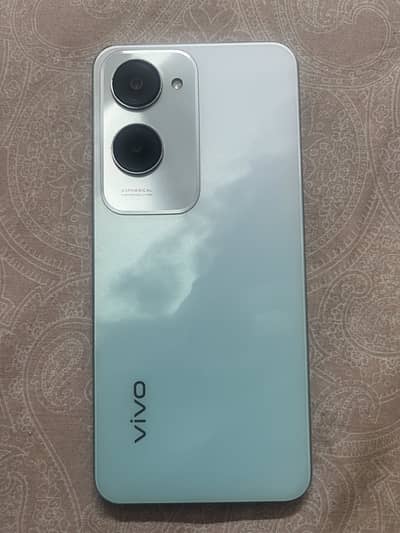 Vivo Y18