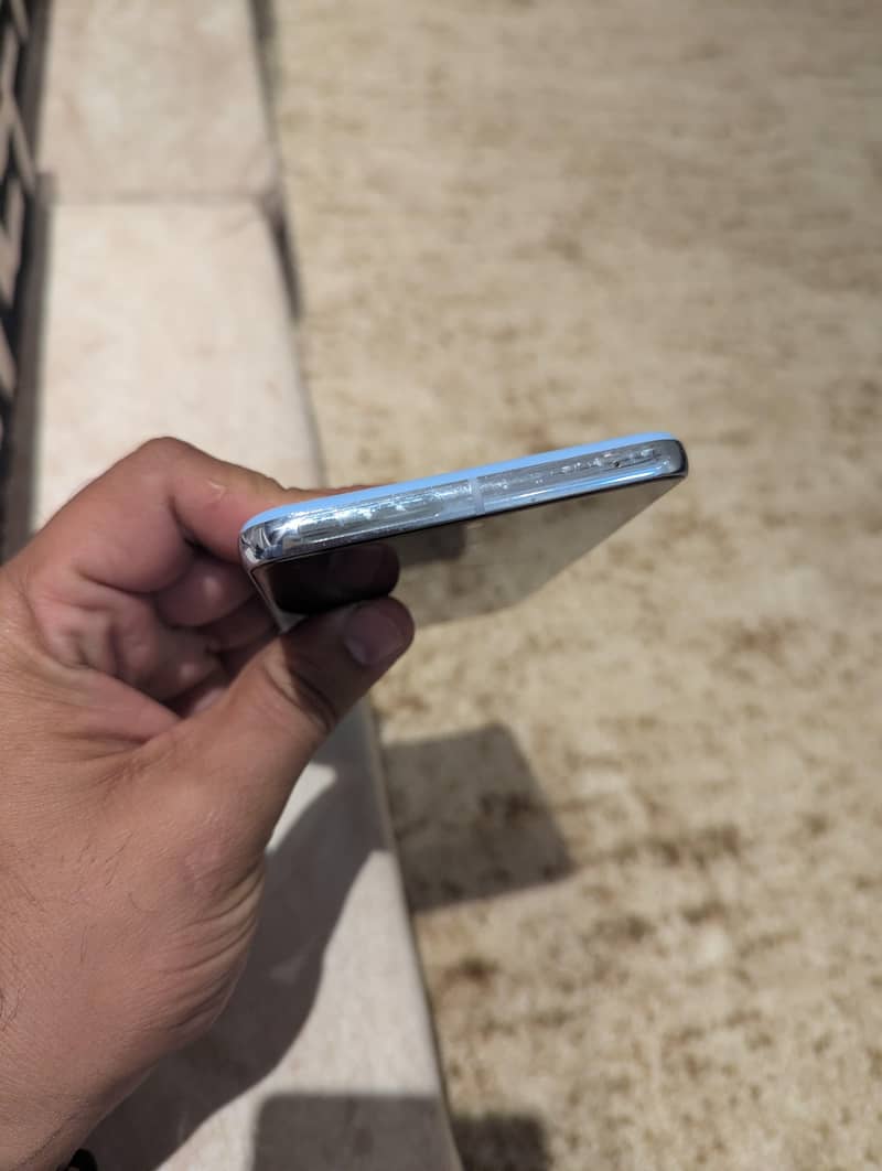 Google Pixel 8 Pro 2