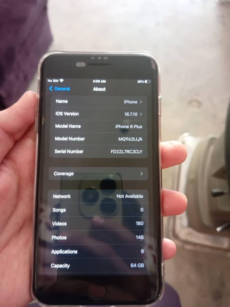 Apple iPhone 8 Plus 1