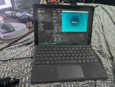 surface pro 7 | i5 - 10th | 16gb RAM | 256 ssd with Surface Pen