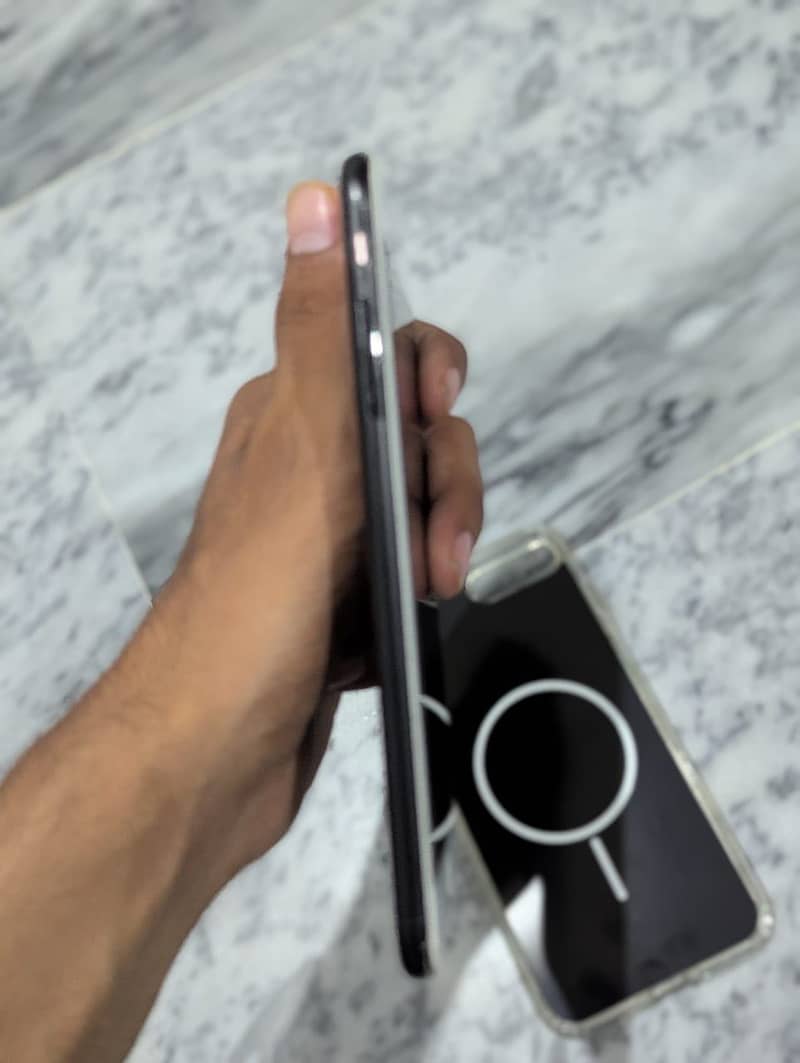 Apple iPhone 7 Plus 4
