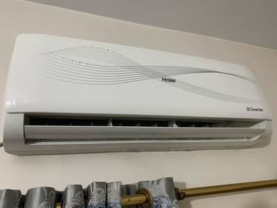 Haier 1 Ton DC inverter