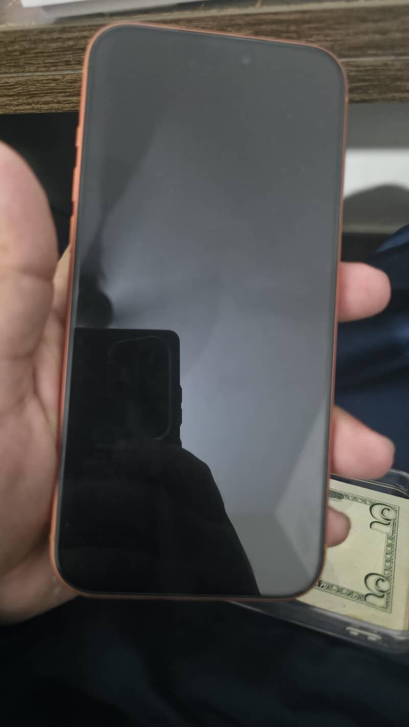 Apple iPhone 17 Pro Max 1