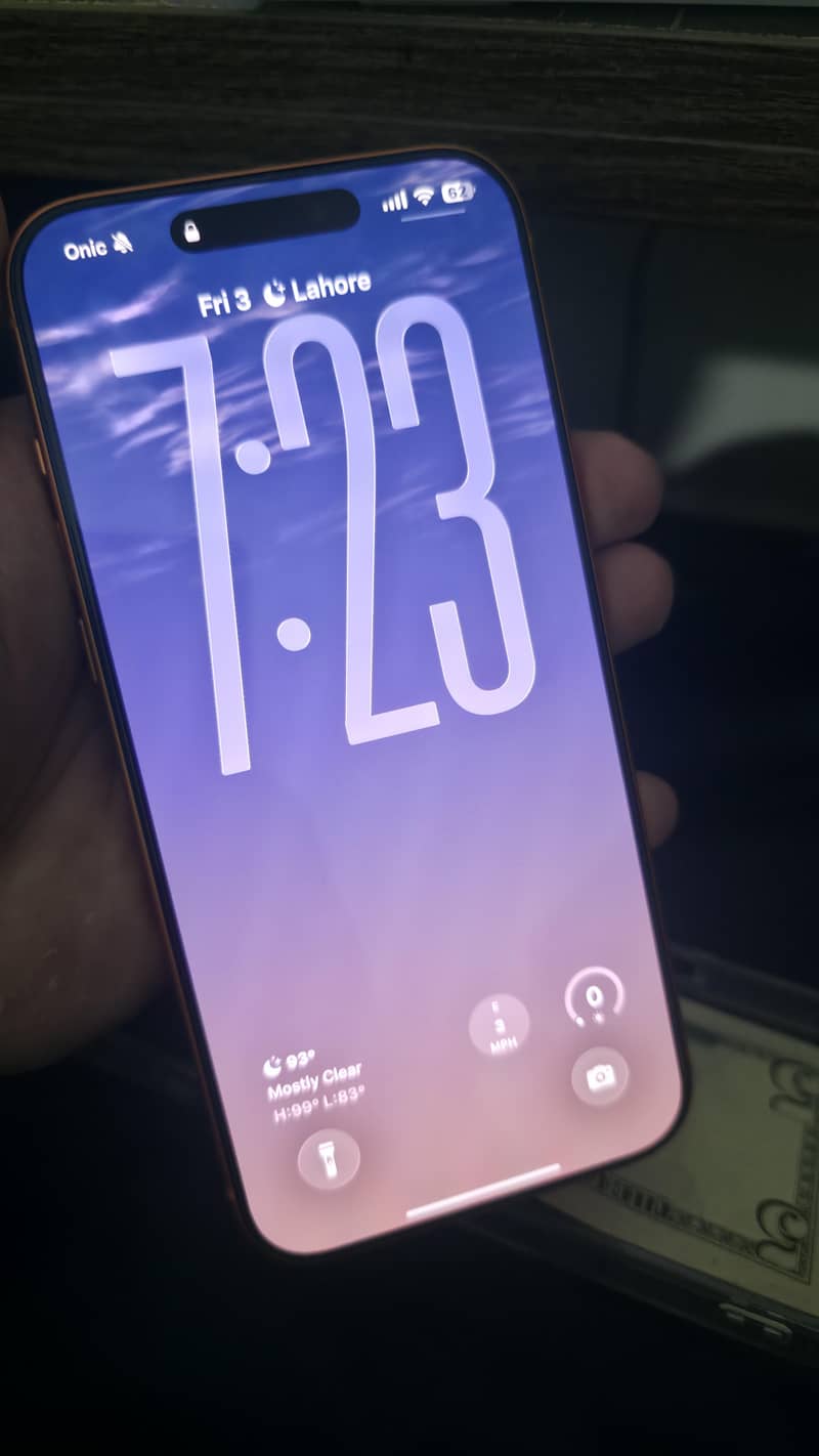Apple iPhone 17 Pro Max 2