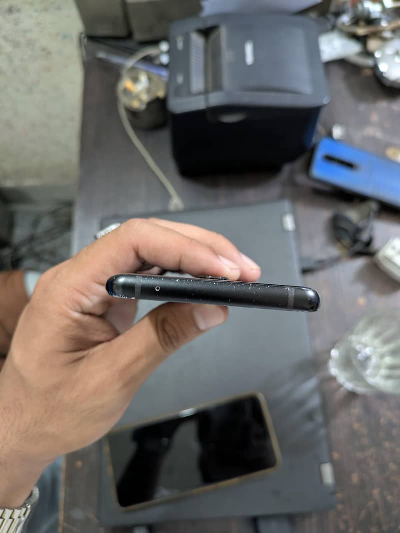 One Plus 8 5