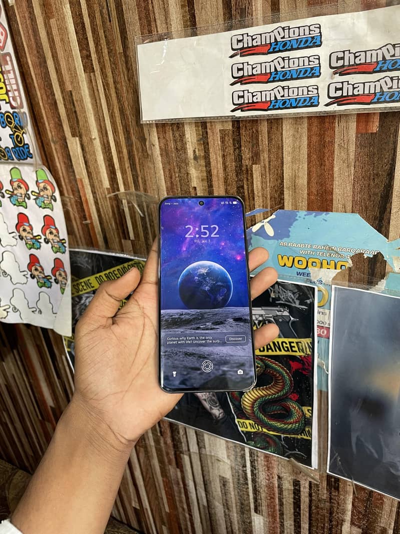tecno spark 40 pro plus 1
