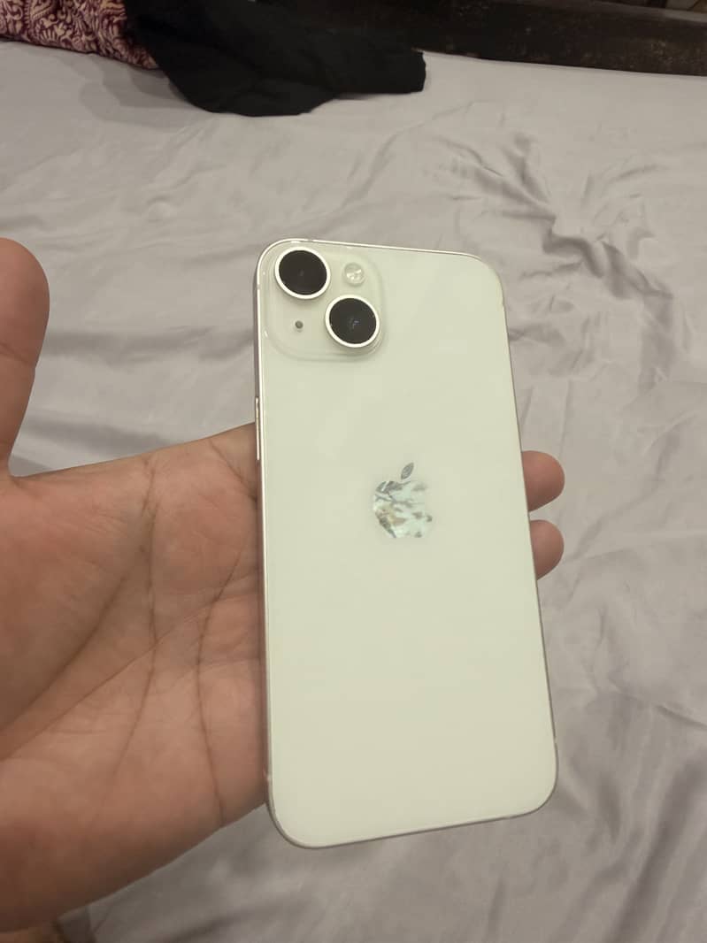 Apple iPhone 14 3