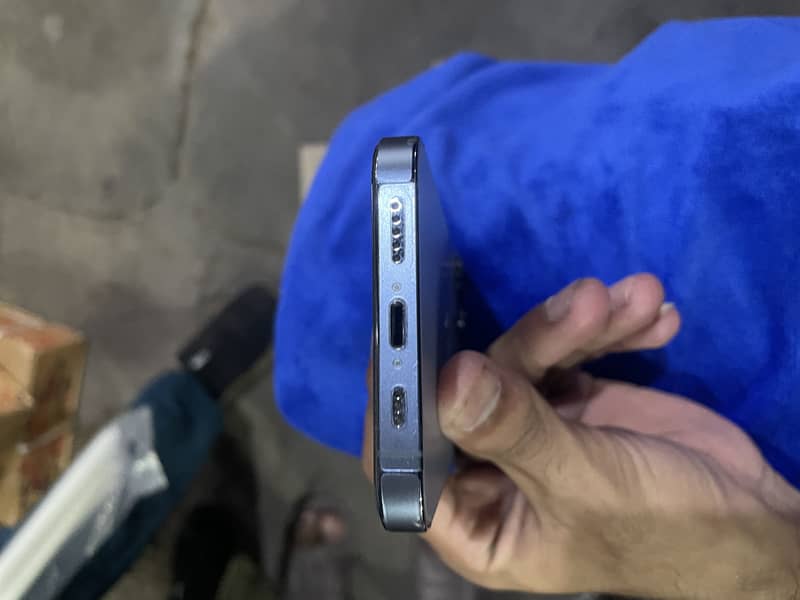 Apple iPhone 13 Pro 3