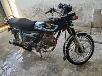 CG Honda 125 bike for sale 2012 model