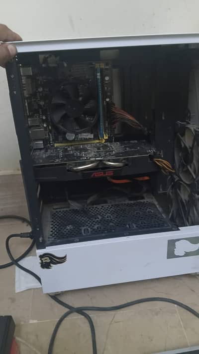i7 4790+asus h81m-k+12gb ram+asus gtx 1060 6gb+128gb ssd+1tb hdd