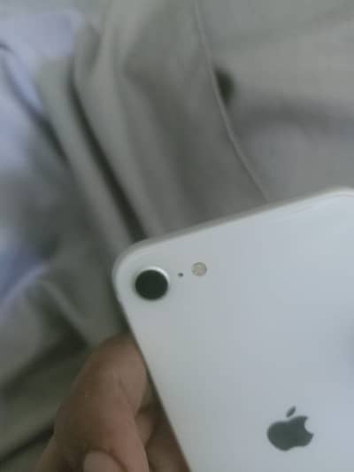 IPHONE SE2 NON JV