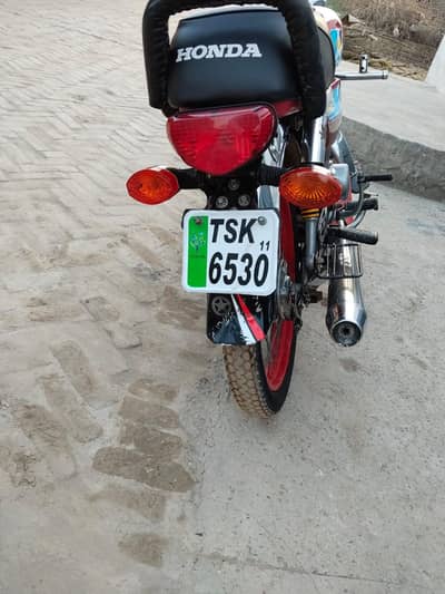 Road prince 70cc urgent sale Whatsapp number 03137091855