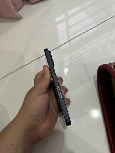 Apple iPhone 15 Pro Max Blue Titanium 256gb Jv Simlock