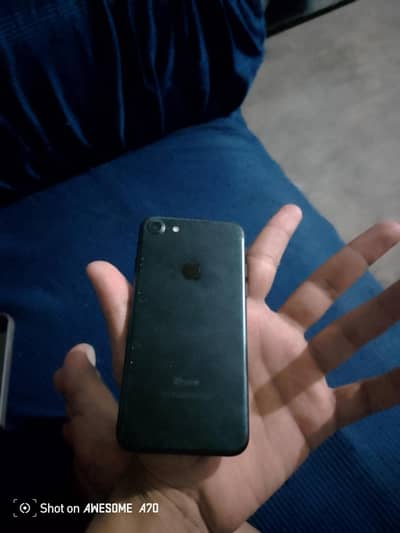 Apple iPhone 7