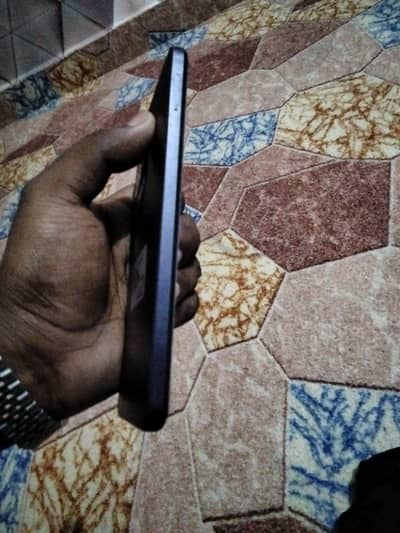 OPPO A60