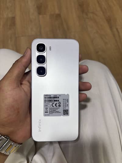Infinix Hot 60 Pro