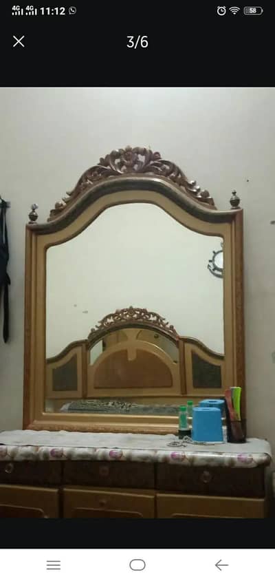 dressing & side table for sale condition 10/ 1O