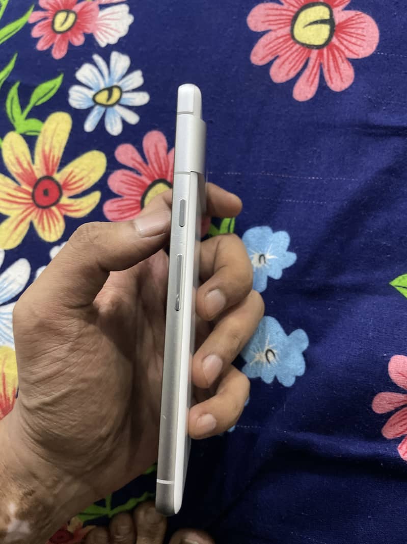 Google Pixel 7 1