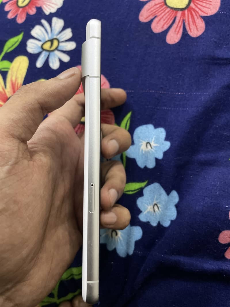 Google Pixel 7 3