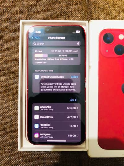 Apple iPhone 13 mini